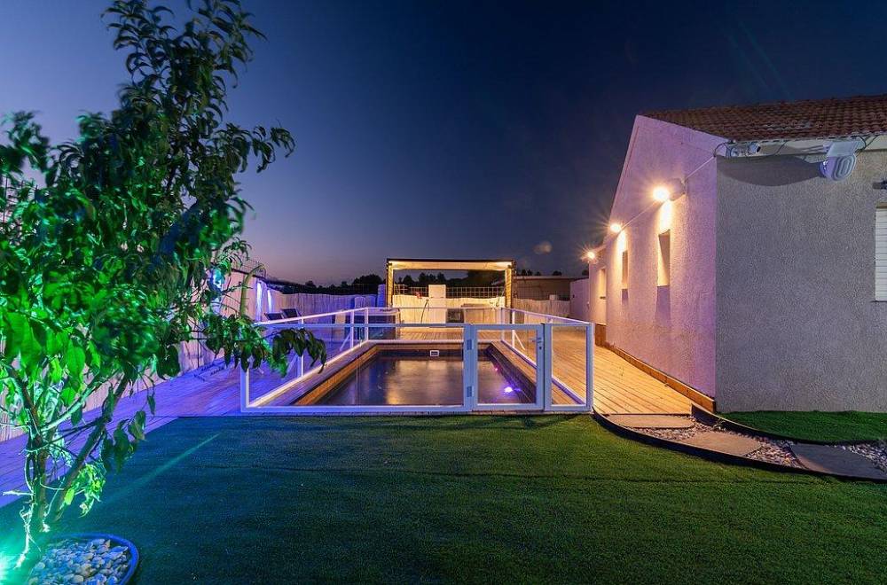 155918 מתחם חיצוני, וילה דניאל, וילה  בתירוש וילות - Vila 4 U