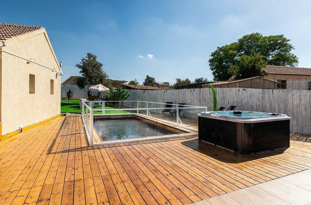 155919 מתחם חיצוני, וילה דניאל, וילה  בתירוש וילות - Vila 4 U