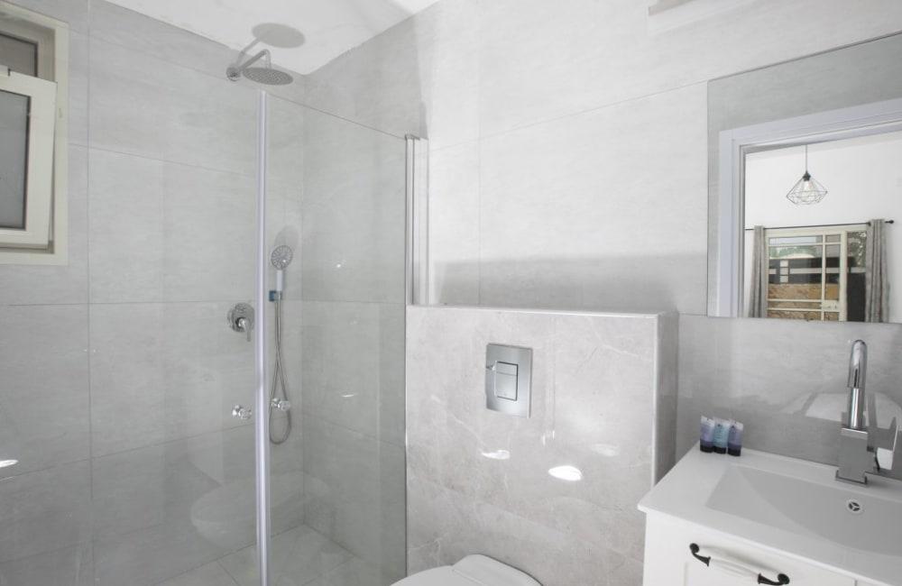 156082 המתחם הפנימי, אחוזת סאנשיין, וילה  בזרעית וילות - Vila 4 U