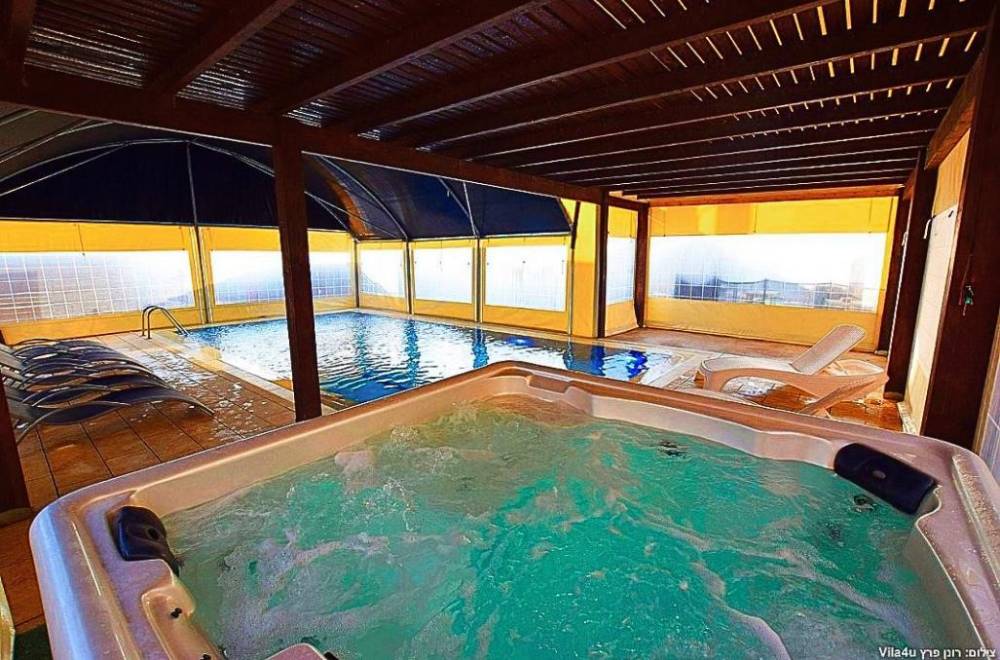 156572 אחוזה בבוסתן, אחוזה בבוסתן, וילה  בעין אל אסד וילות - Vila 4 U