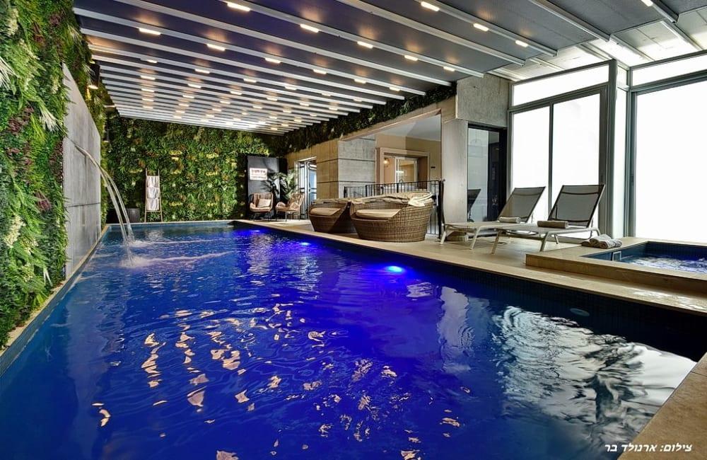 156979 החצר והבריכה, וילה אל הכנרת, וילה  בנוף כנרת וילות - Vila 4 U