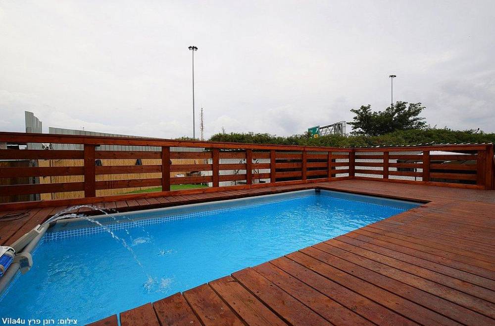 157090 המתחם החיצוני, וילה מיאל, וילה  בחולון וילות - Vila 4 U