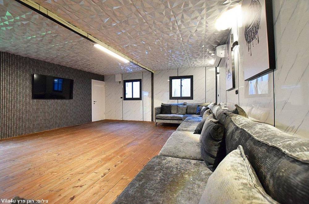 157106 המתחם הפנימי, וילה מיאל, וילה  בחולון וילות - Vila 4 U