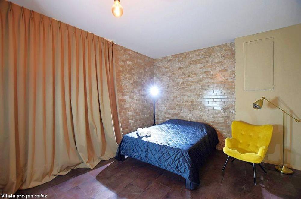 157179 חדר השינה, לופט פלאש רויאל, וילה  בבת ים וילות - Vila 4 U