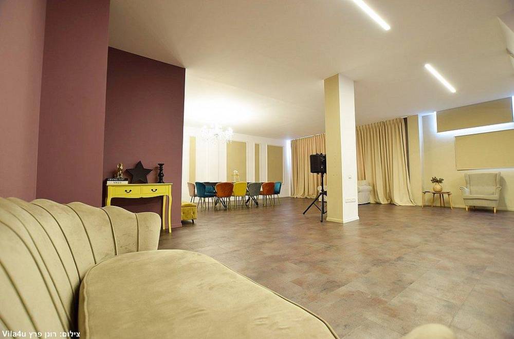 157181 פנים הלופט, לופט פלאש רויאל, וילה  בבת ים וילות - Vila 4 U