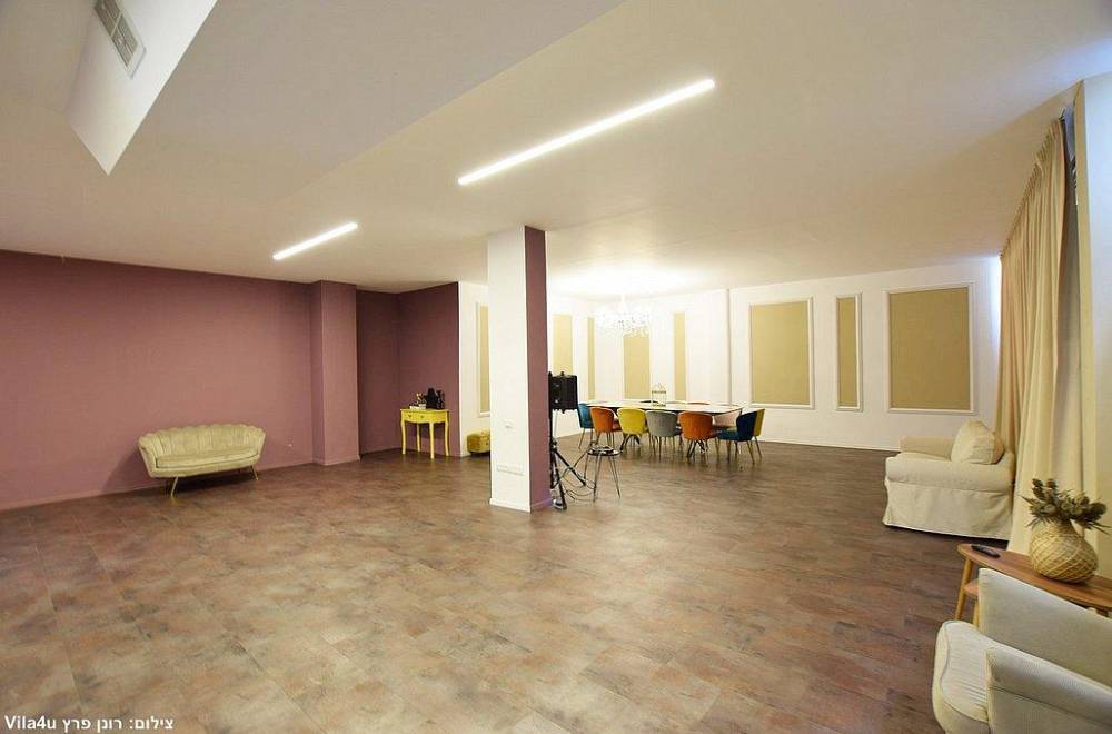 157185 פנים הלופט, לופט פלאש רויאל, וילה  בבת ים וילות - Vila 4 U