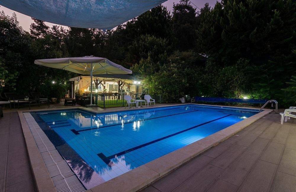 159143 המתחם חיצוני, אחוזת גבי בקצה היער, וילה  בשפר וילות - Vila 4 U