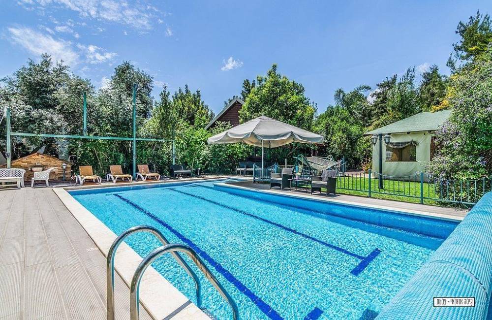 159146 המתחם חיצוני, אחוזת גבי בקצה היער, וילה  בשפר וילות - Vila 4 U