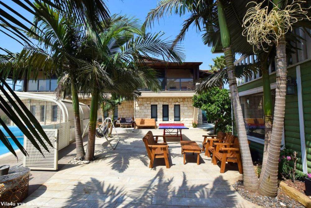 161660 מתחם חיצוני, אחוזת שלמה, וילה  בחזון וילות - Vila 4 U