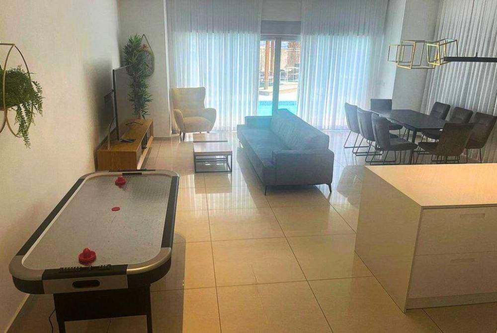 163068 גלריה כללית, וילאליס על הים אילת, וילה  באילת וילות - Vila 4 U