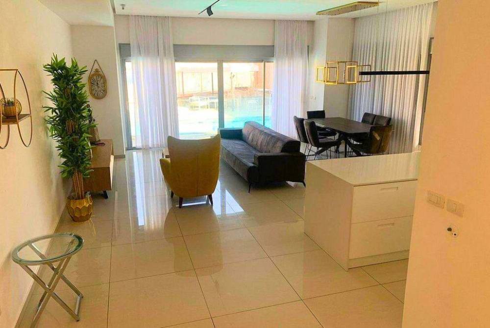 163070 גלריה כללית, וילאליס על הים אילת, וילה  באילת וילות - Vila 4 U