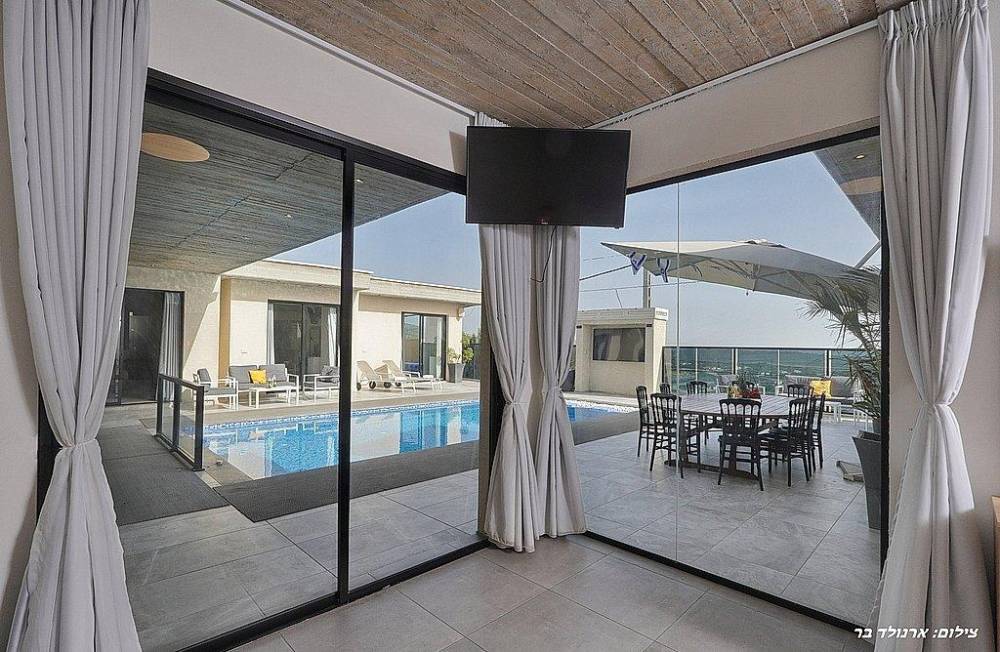 163215 גלריה כללית, וילה קרול לקשורי – carol luxury, וילה  בירכא וילות - Vila 4 U