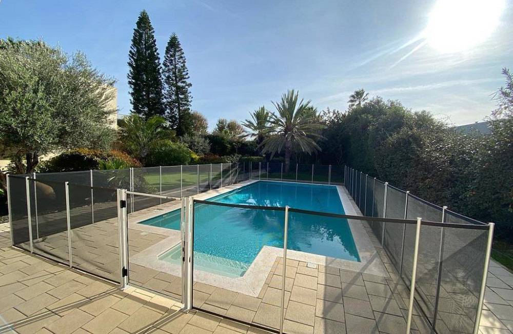 163786 חצר הוילה, וילה אירוס, וילה  בקיסריה וילות - Vila 4 U