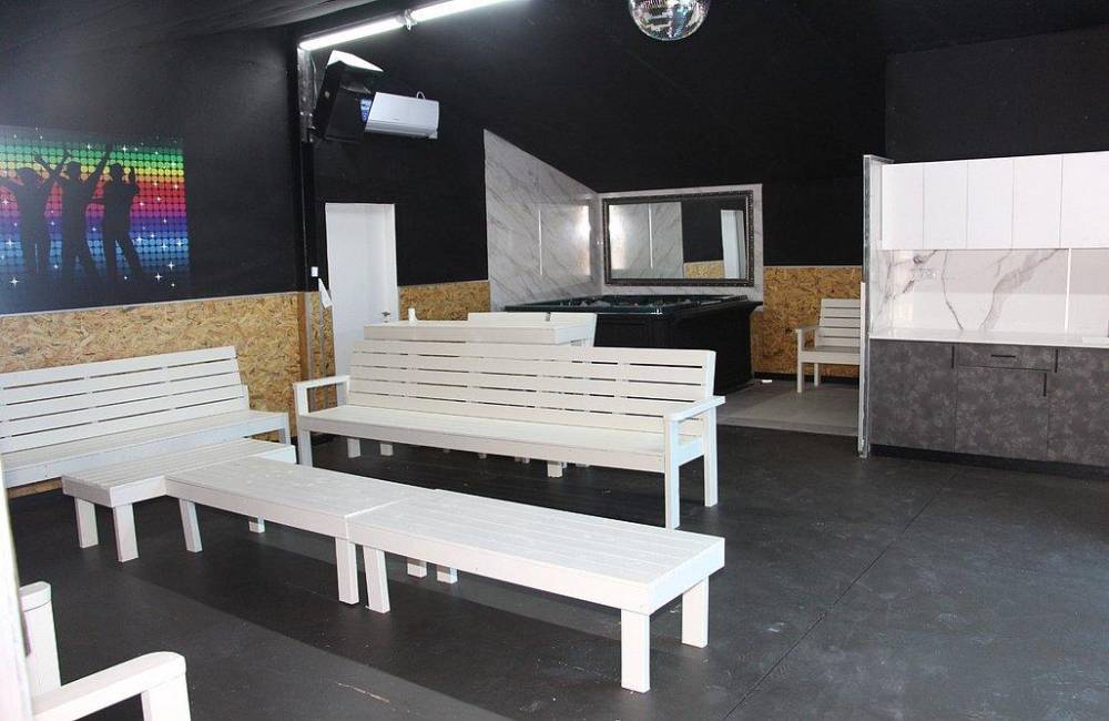 164480 גלרית פנים, לופט התחנה, וילה  במשמר השבעה וילות - Vila 4 U