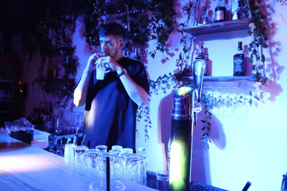 165292 חוגגים בשוגה בר, שוגה בר - Shuga Bar, וילה  ברחובות וילות - Vila 4 U