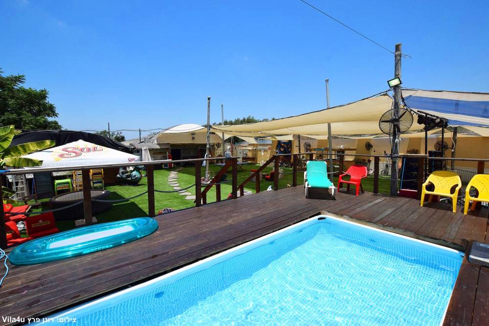 165331 מתחם החצר, חוות האירוס, וילה  בראשון לציון וילות - Vila 4 U