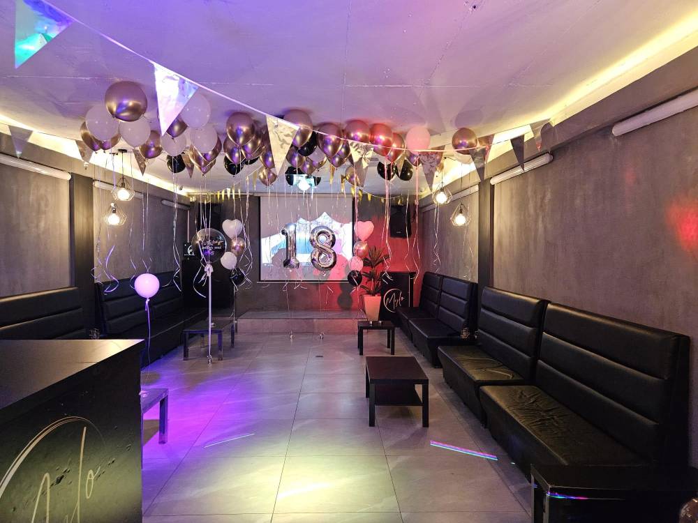 165663 אירועים אצלנו, Mylo39 - מיילו 39, וילה  בחולון וילות - Vila 4 U