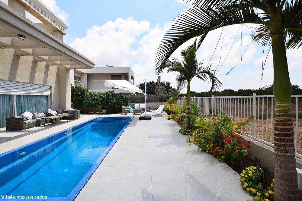 166364 גלריה כללית, הבריכה של ליבי, וילה  בקיסריה וילות - Vila 4 U