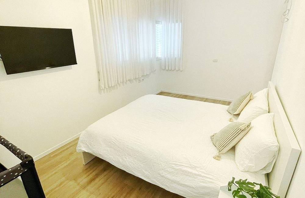 167710 גלריה כללית, אחוזת לוז, וילה  בראשון לציון וילות - Vila 4 U