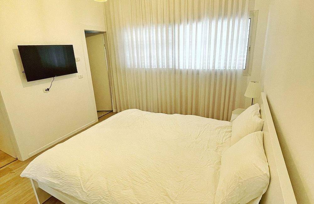 167731 אחוזת לוז 1, אחוזת לוז, וילה  בראשון לציון וילות - Vila 4 U