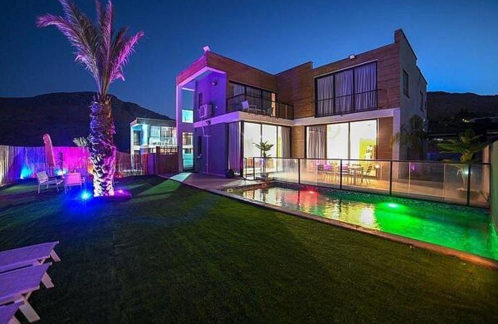 169107 מתחם חצוני, וילה V - וילות יוקרה, וילה  במגדל וילות - Vila 4 U