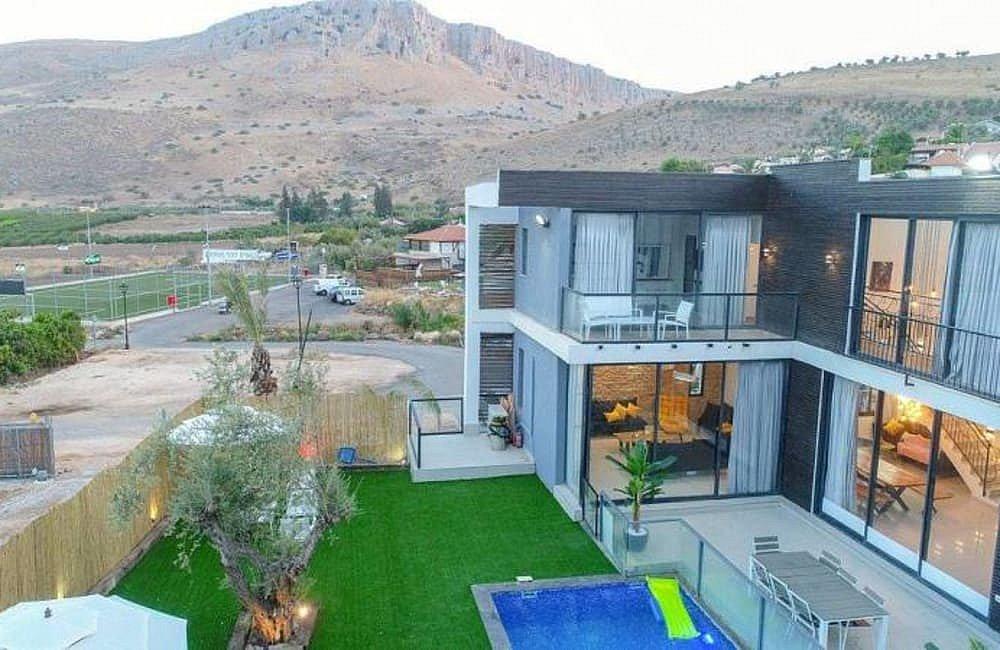 169113 מתחם חצוני, וילה V - וילות יוקרה, וילה  במגדל וילות - Vila 4 U