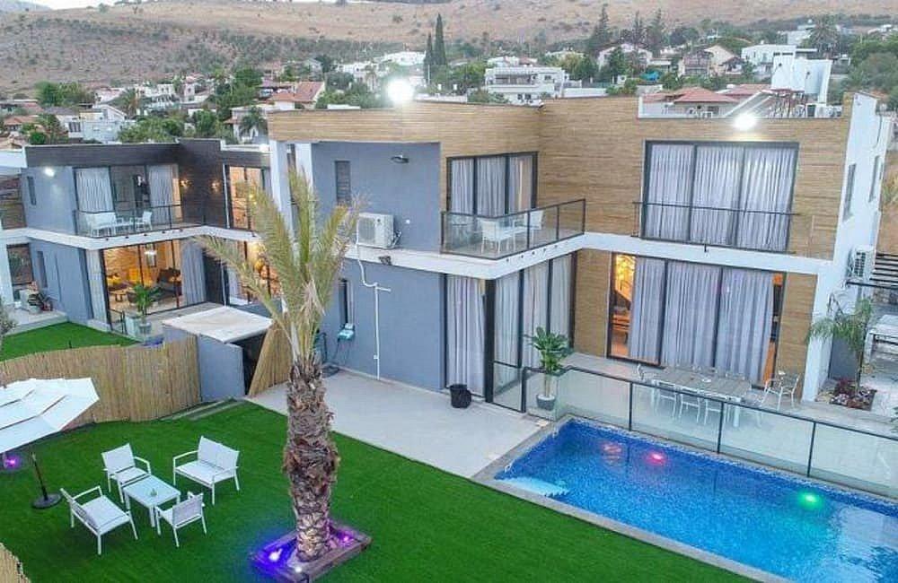 169122 מתחם חצוני, וילה V - וילות יוקרה, וילה  במגדל וילות - Vila 4 U