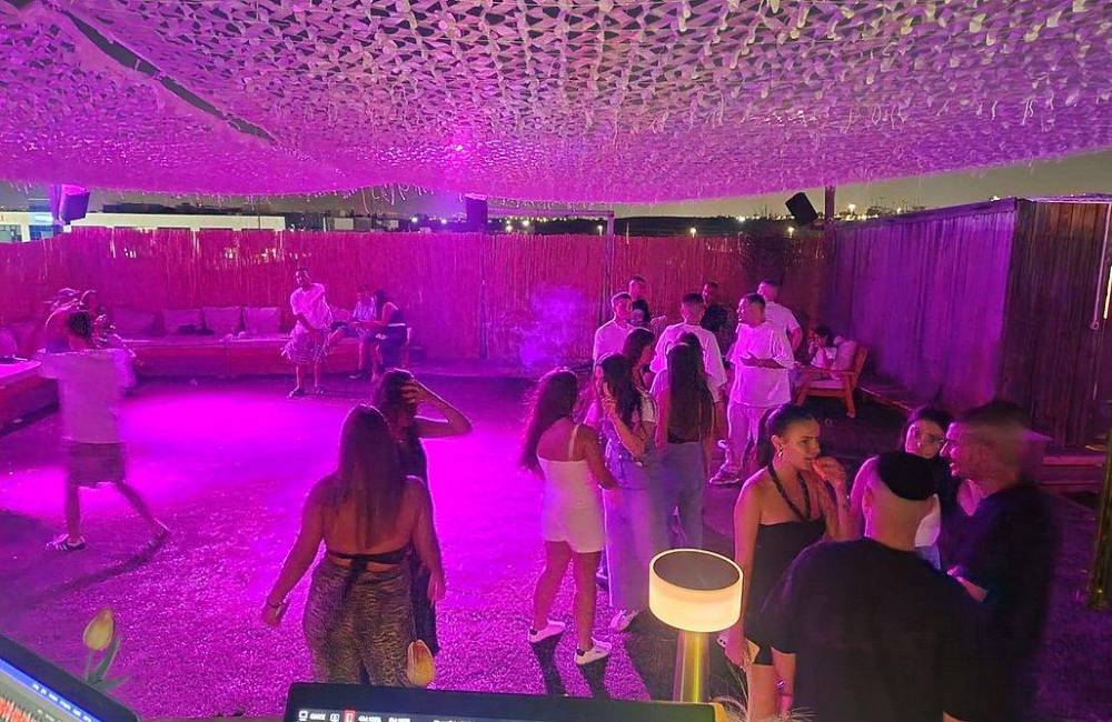 169184 גלריה כללית, רוף - Roof, וילה  בראשון לציון וילות - Vila 4 U