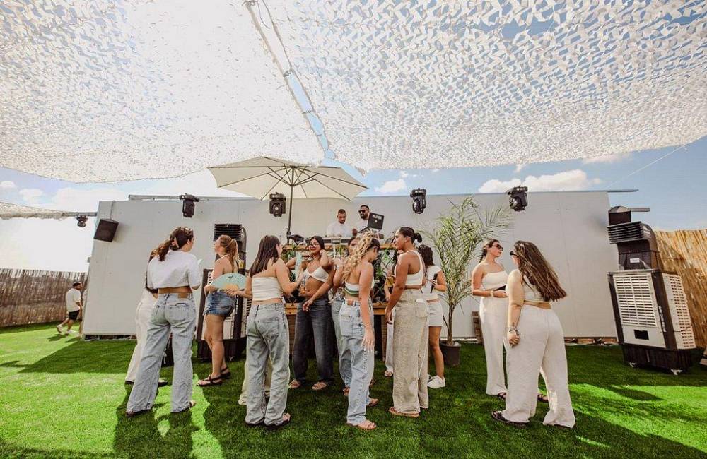 169187 גלריה כללית, רוף - Roof, וילה  בראשון לציון וילות - Vila 4 U