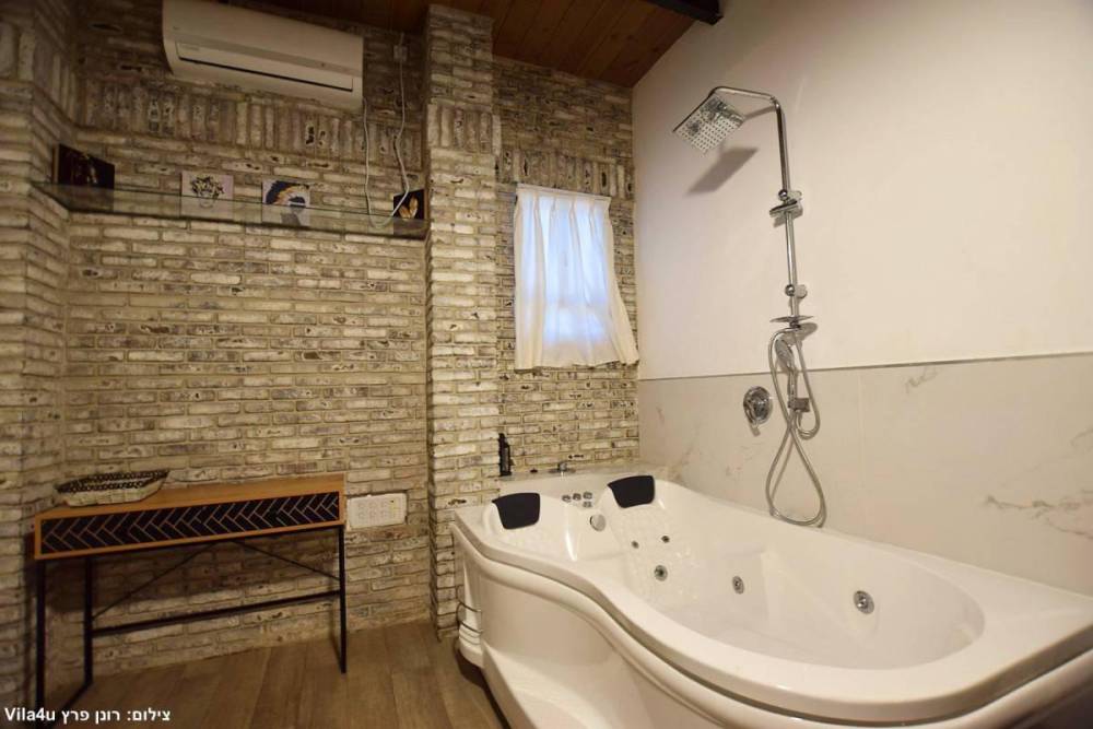 169466 הצימרים - בתוספת תשלום, מתחם סוהו לופט בגלבוע, וילה  בעפולה וילות - Vila 4 U