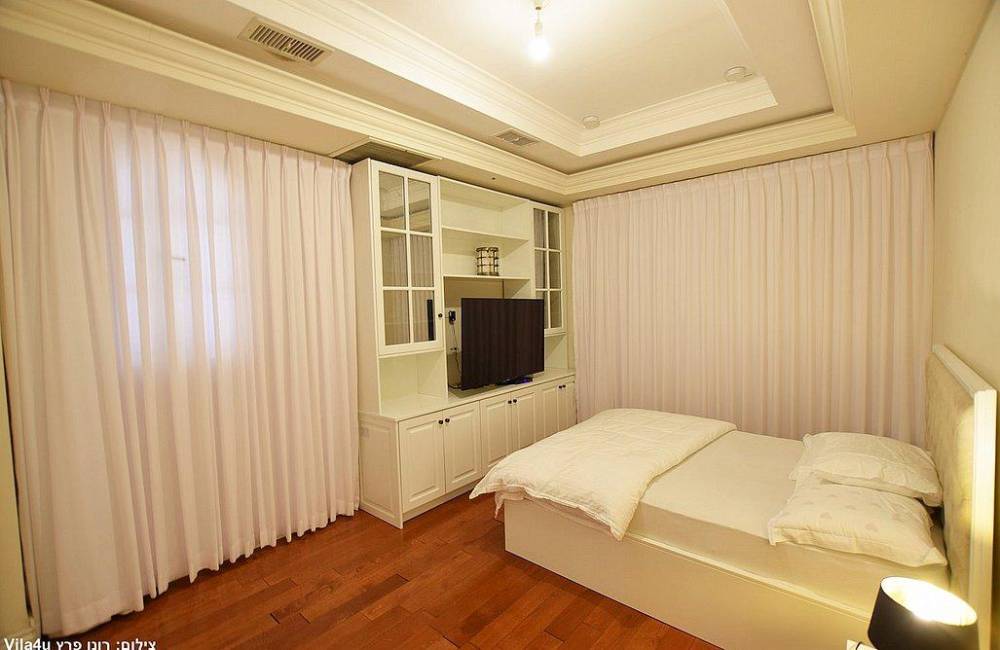 169987 המתחם הפנימי, קיסריה הום בוטיק, וילה  בקיסריה וילות - Vila 4 U