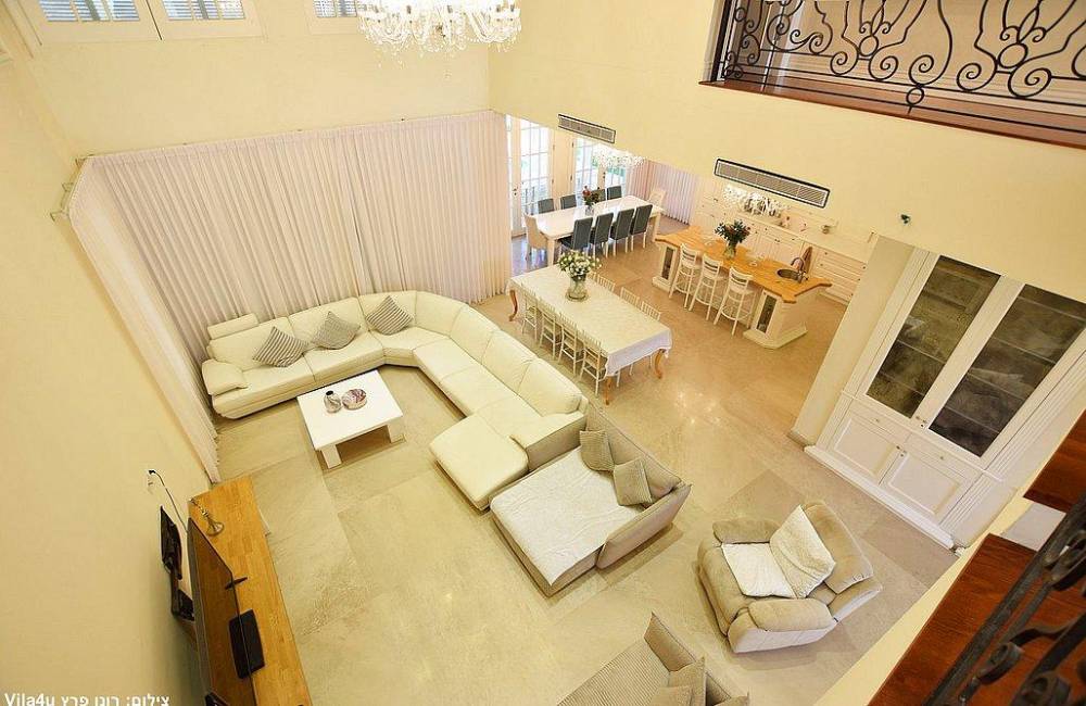 170003 המתחם הפנימי, קיסריה הום בוטיק, וילה  בקיסריה וילות - Vila 4 U