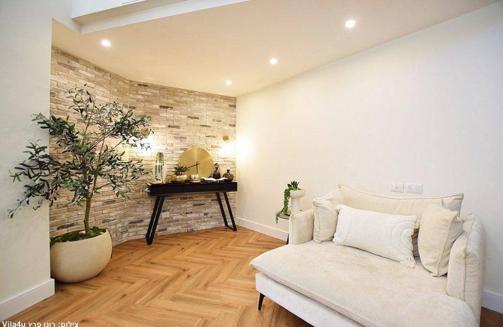 170036 גלרית פנים, וילת לוטוס השרון, וילה  בקיסריה וילות - Vila 4 U