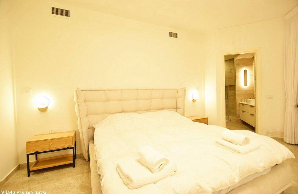 170053 גלריה כללית, וילת לוטוס השרון, וילה  בקיסריה וילות - Vila 4 U