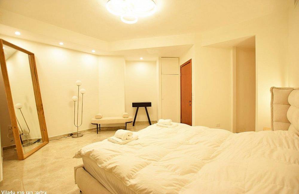 170054 גלריה כללית, וילת לוטוס השרון, וילה  בקיסריה וילות - Vila 4 U