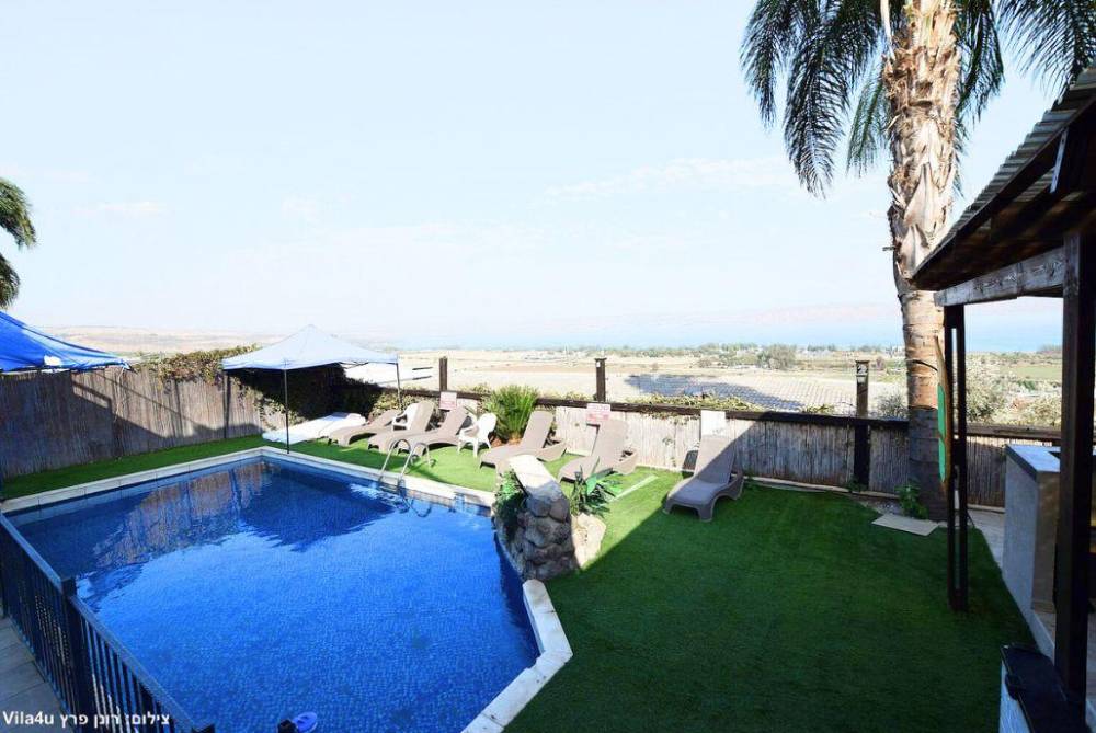 170155 המתחם החיצוני, מאור בכנרת, וילה  במגדל וילות - Vila 4 U