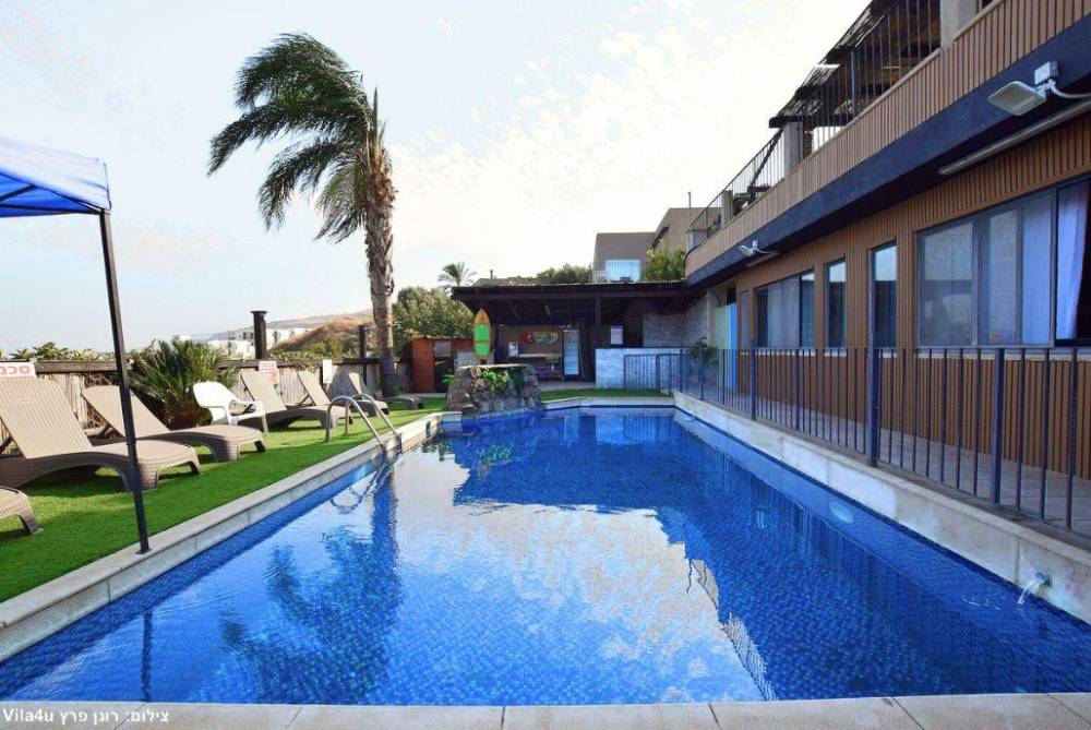 170158 המתחם החיצוני, מאור בכנרת, וילה  במגדל וילות - Vila 4 U