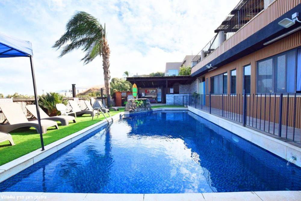 170169 המתחם החיצוני, מאור בכנרת, וילה  במגדל וילות - Vila 4 U