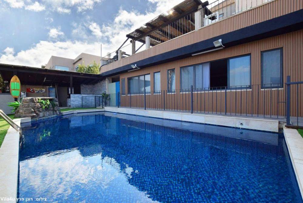 170172 המתחם החיצוני, מאור בכנרת, וילה  במגדל וילות - Vila 4 U