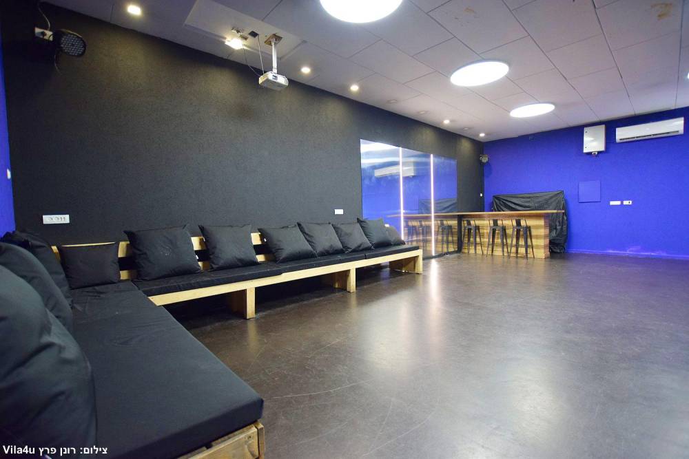 171150 מתחם פנימי, אחוזת השדה, וילה  בנתניה וילות - Vila 4 U