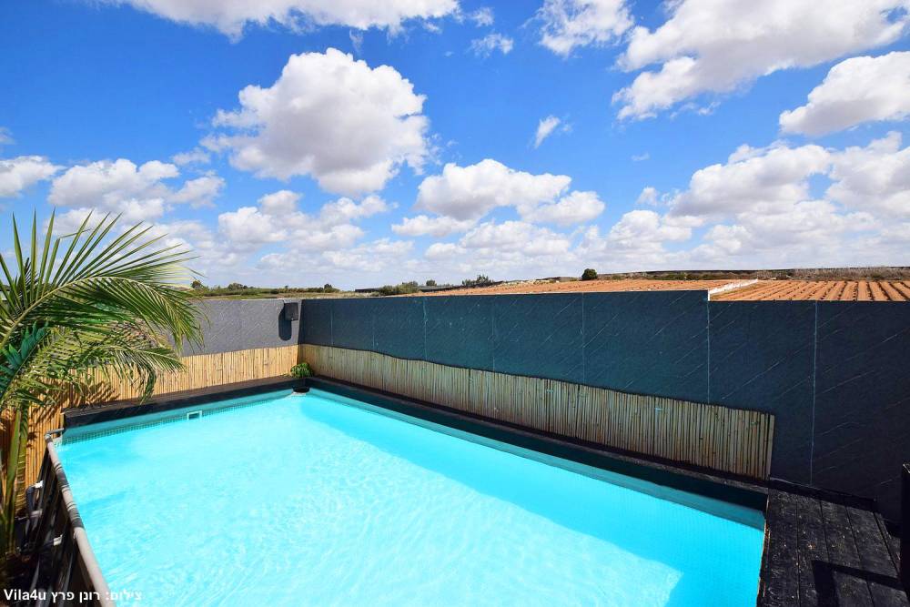 171163 מתחם חיצוני, אחוזת השדה, וילה  בנתניה וילות - Vila 4 U