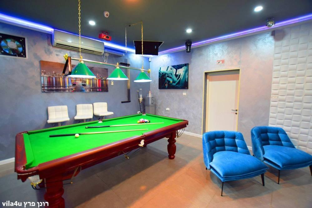 172318 הלופט הפנימי, פארטי טיים לופט, וילה  במצליח וילות - Vila 4 U