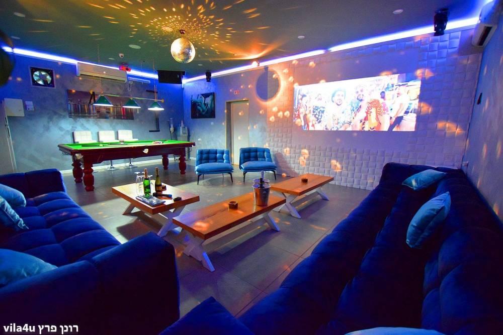 172323 הלופט הפנימי, פארטי טיים לופט, וילה  במצליח וילות - Vila 4 U