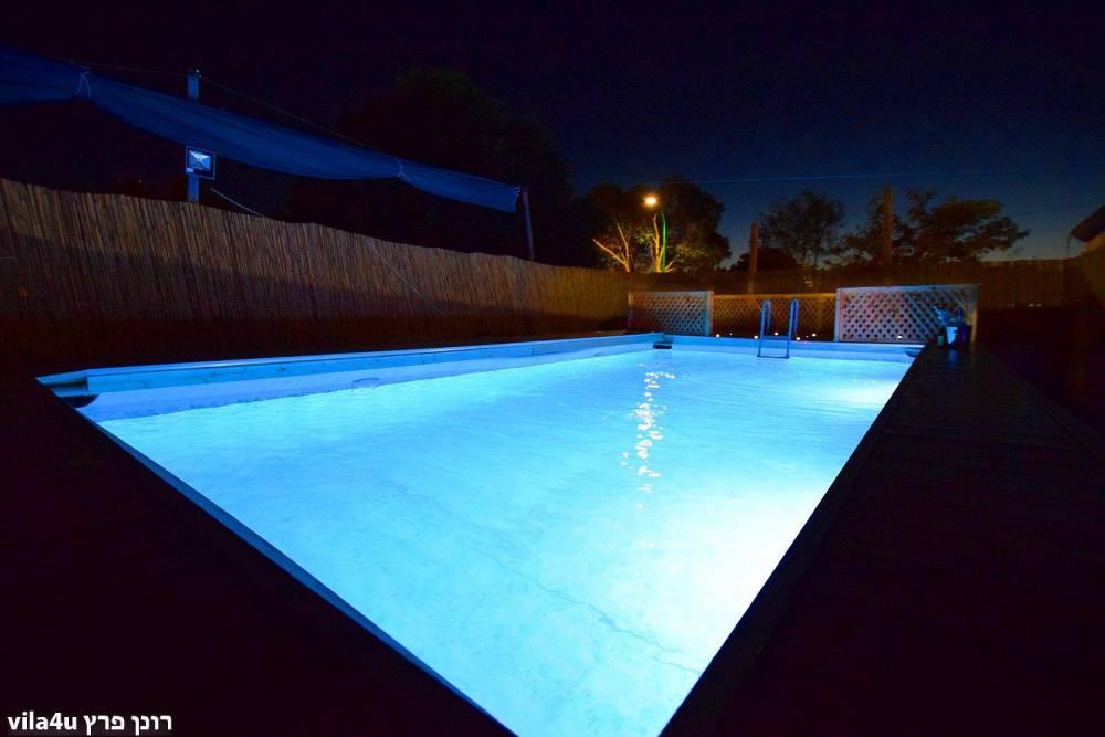 172519 מתחם חיצוני, פארטי טיים לופט, וילה  במצליח וילות - Vila 4 U