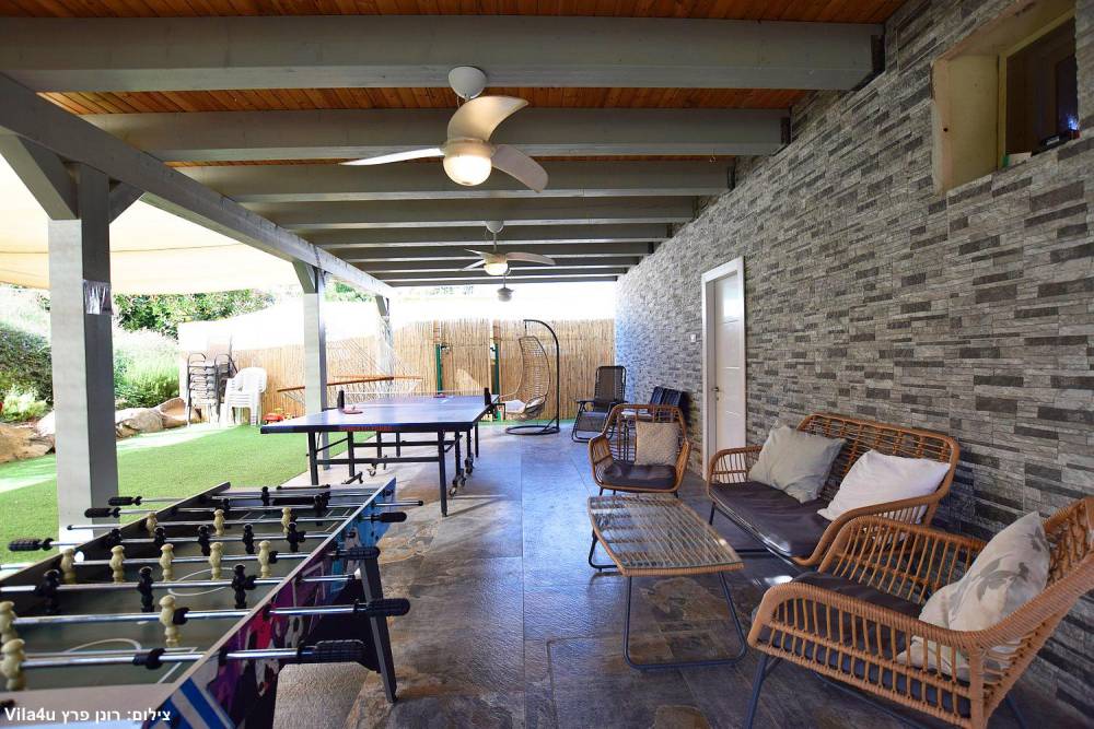 174616 החצר והבריכה, וילה רימונה יבנאל, וילה  ביבנאל וילות - Vila 4 U