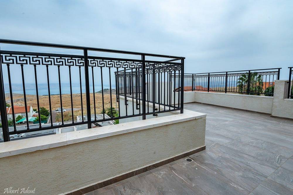 176493 גלריית חוץ, אחוזת לידר, וילה  בנוף כנרת וילות - Vila 4 U