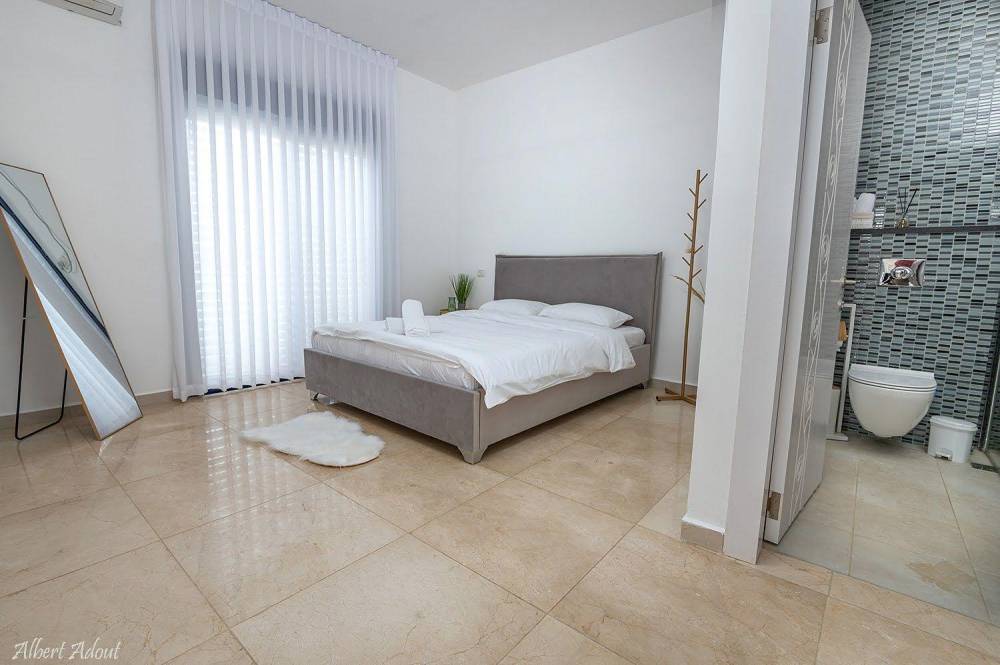 176501 מתחם פנים, אחוזת לידר, וילה  בנוף כנרת וילות - Vila 4 U