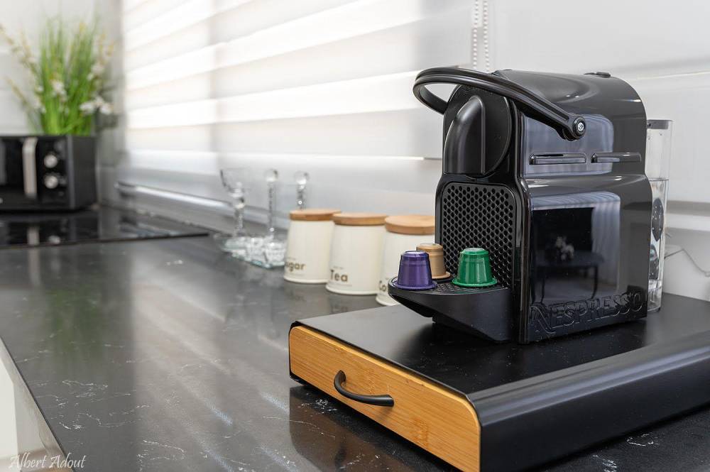 176506 מתחם פנים, אחוזת לידר, וילה  בנוף כנרת וילות - Vila 4 U