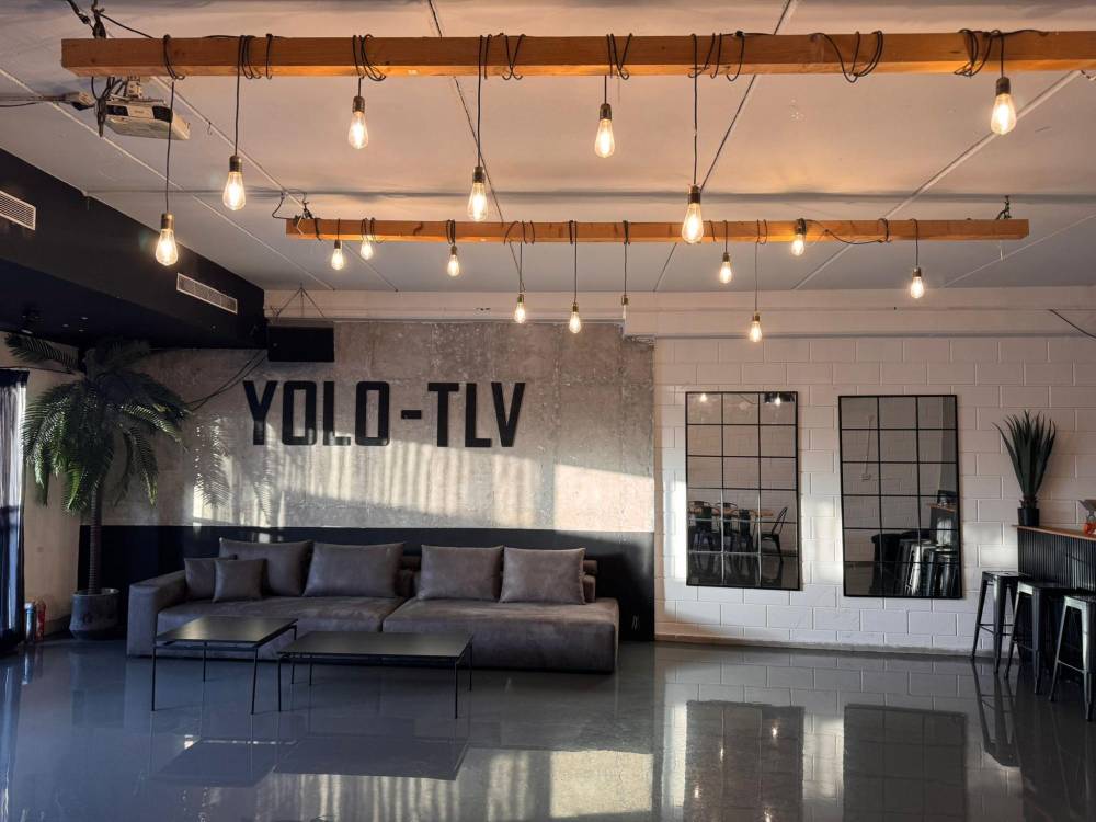 181542 המתחם הפנימי, לופט יולו תל אביב YOLO TLV, וילה  בתל אביב וילות - Vila 4 U