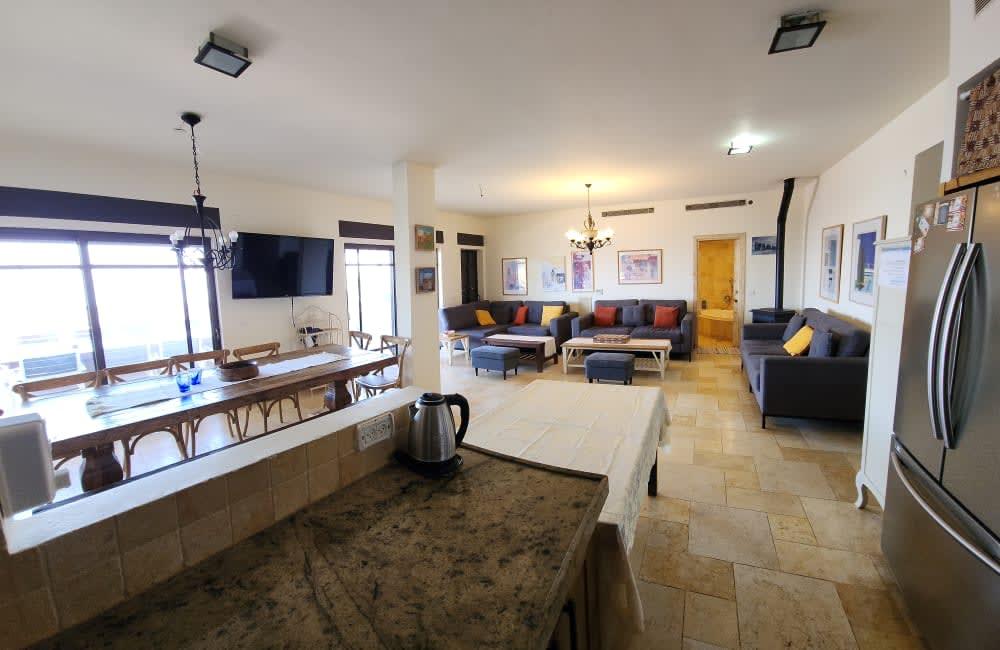 181832 פנים הוילה, וילה מגדל, וילה  במגדל וילות - Vila 4 U